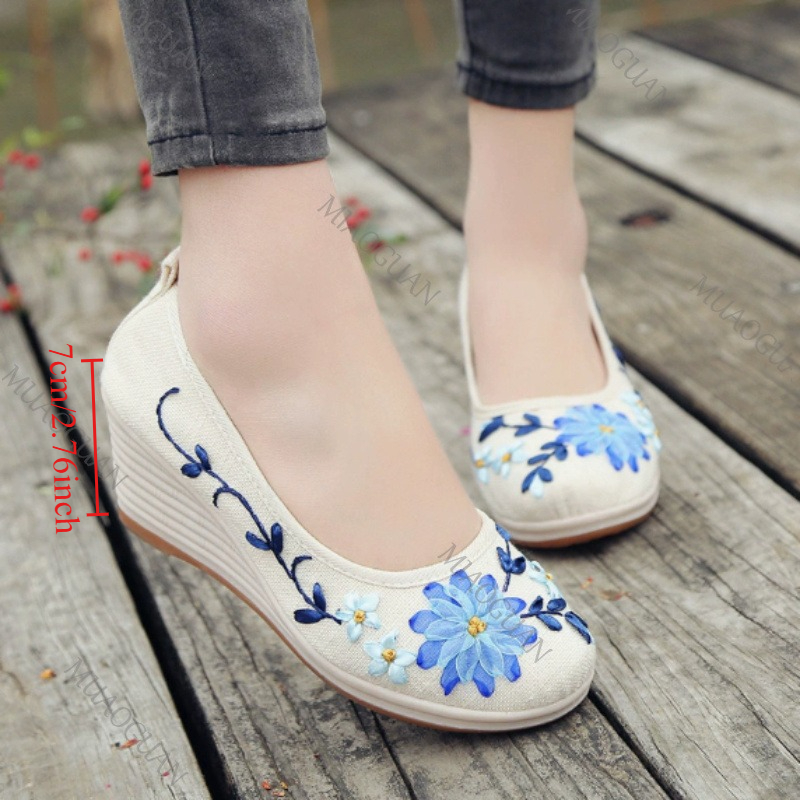 Ethnic Fashion For Women - Scarpe con Zeppa Ricamate da Donna,