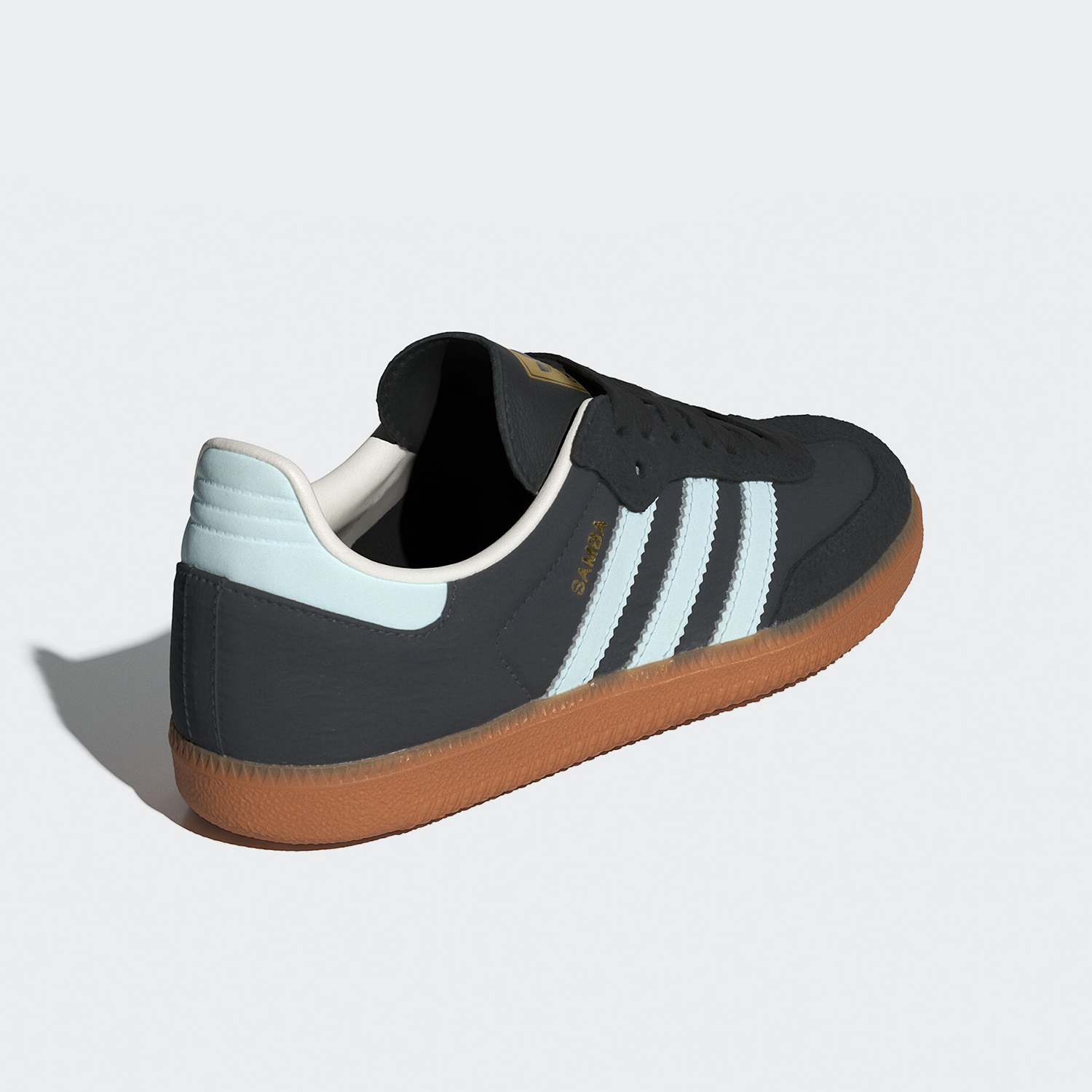 Adidas Authentic Three Leaves  - Adidas Shoes Samba recensione e prezzo
