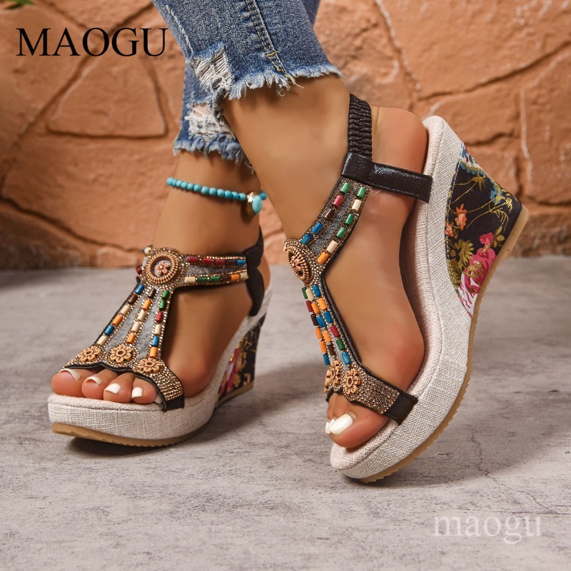 Sandali con Zeppa Floreali Boh - Ethnic Fashion For Women recensione e prezzo