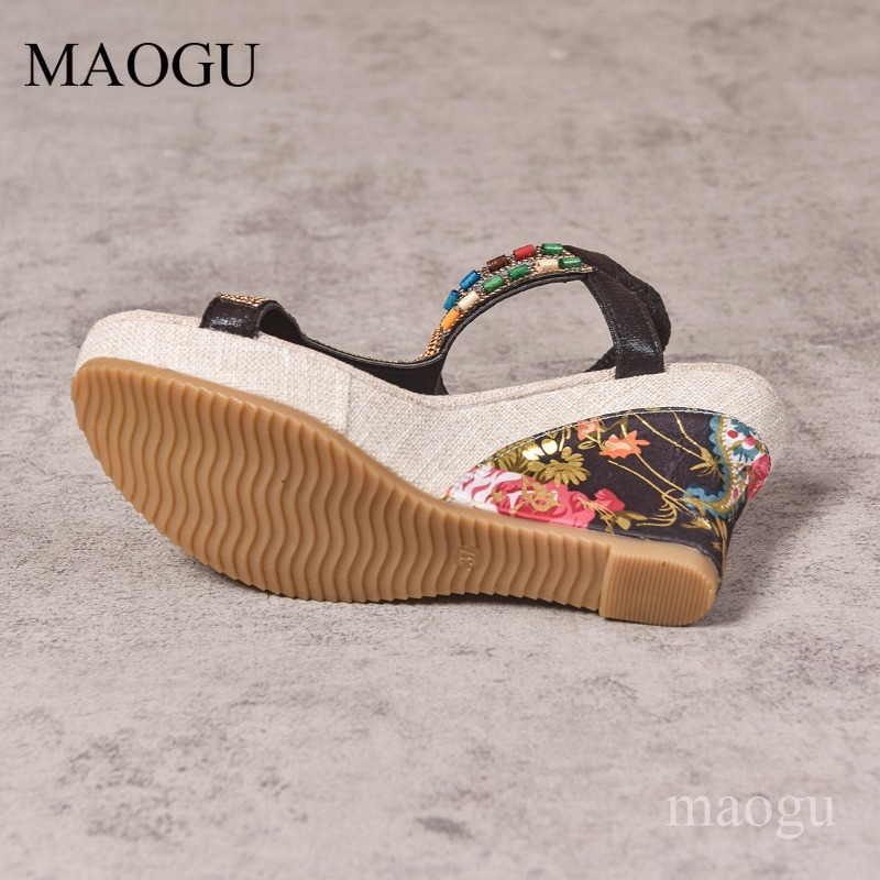 Sandali con Zeppa Floreali Boh - Ethnic Fashion For Women recensione e prezzo