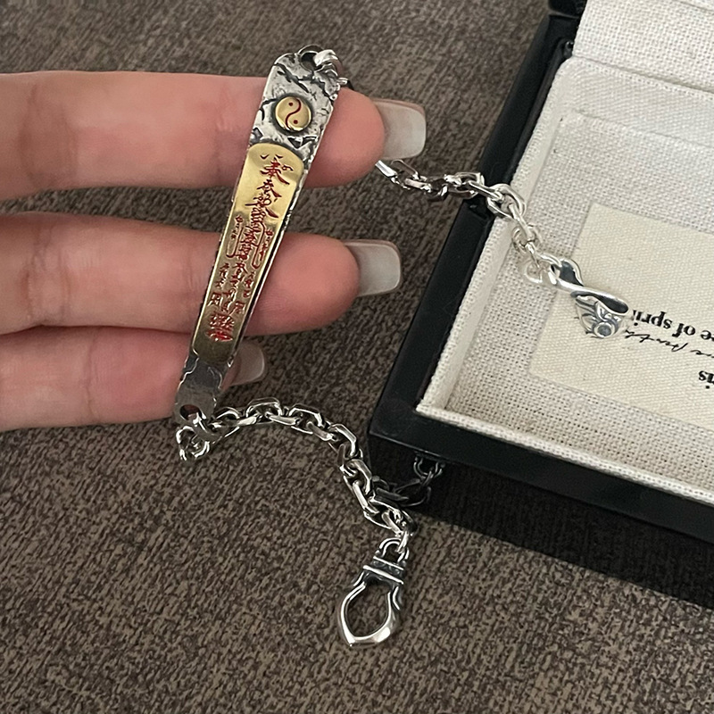Nuovo Bracciale Portafortuna W - Ethnic Chic Fashion recensione e prezzo
