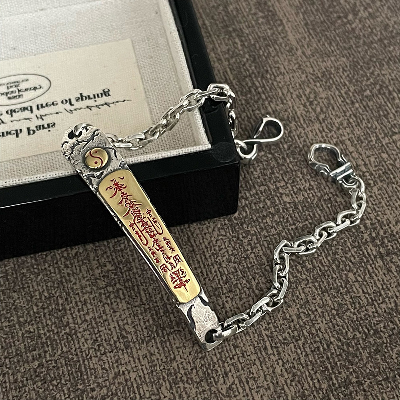 Nuovo Bracciale Portafortuna W - Ethnic Chic Fashion recensione e prezzo